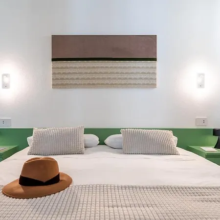 Habitart Guest house 3*